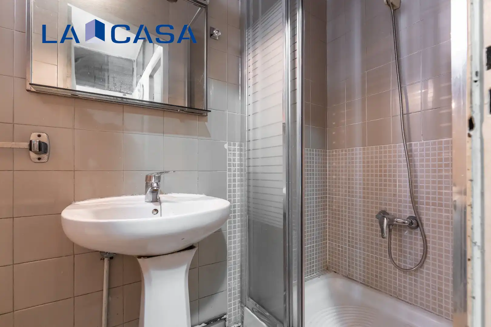 Baño de Piso en venta en Madrid con Balcón