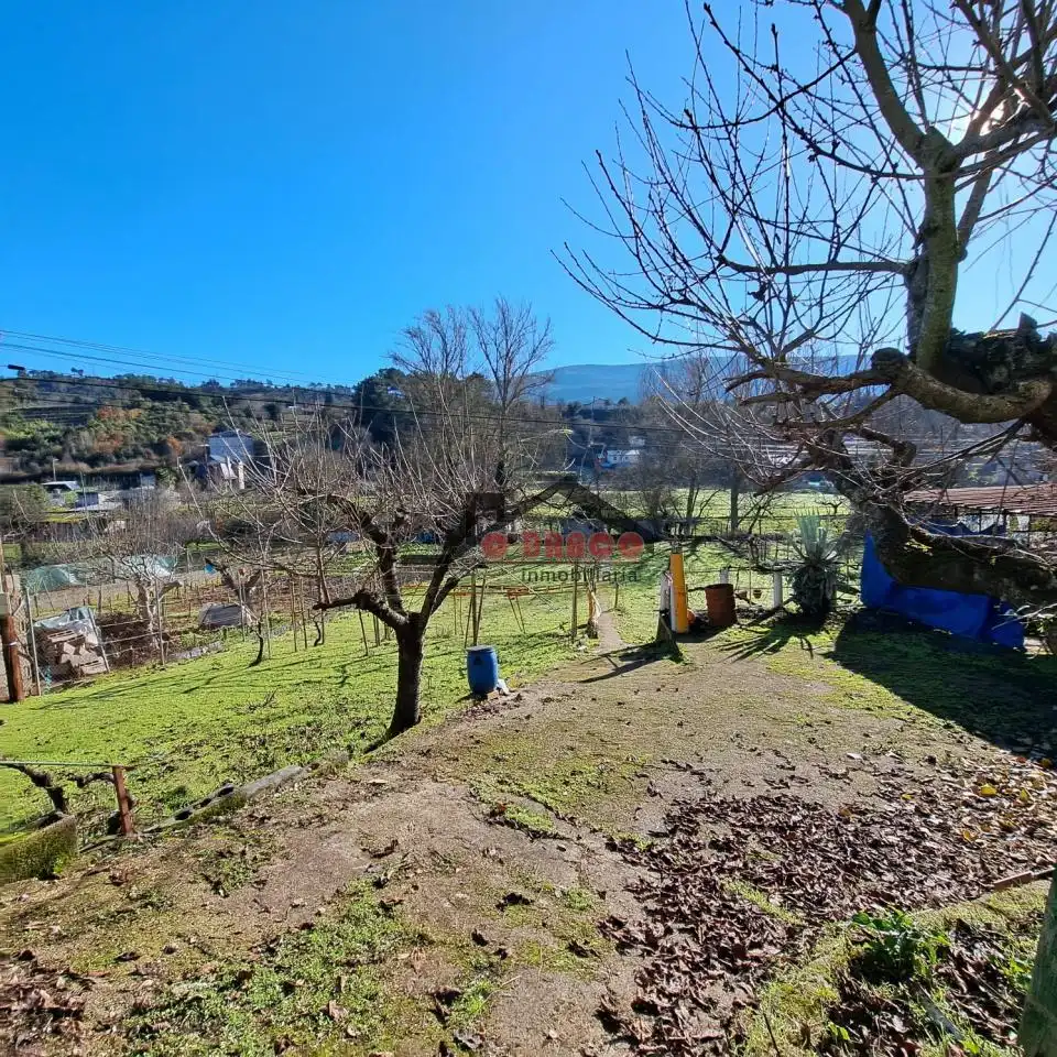 Casa amb terrassa en venda a AVDA BIERZO, imagen 18