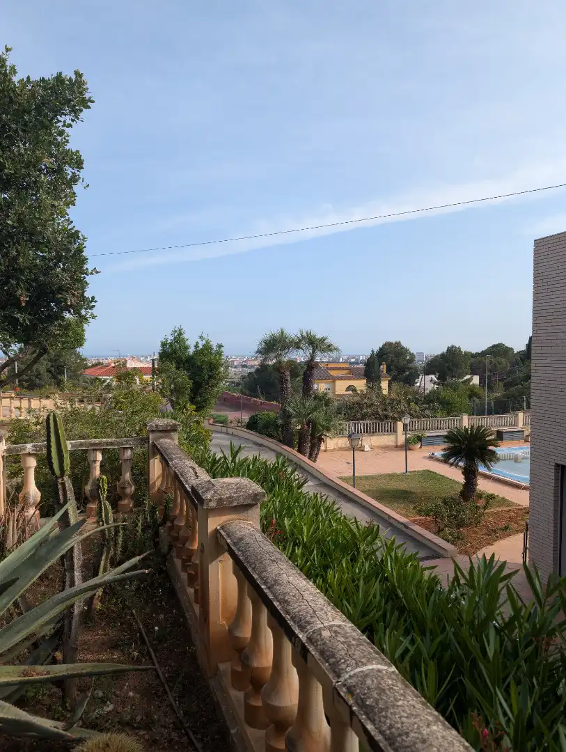Vista exterior de Casa o chalet en venta en Castellón de la Plana / Castelló de la Plana con Calefacción, Jardín privado y Terraza