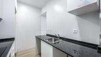 Kitchen of Flat to rent in  Madrid Capital  with Air Conditioner, Heating and Terrace