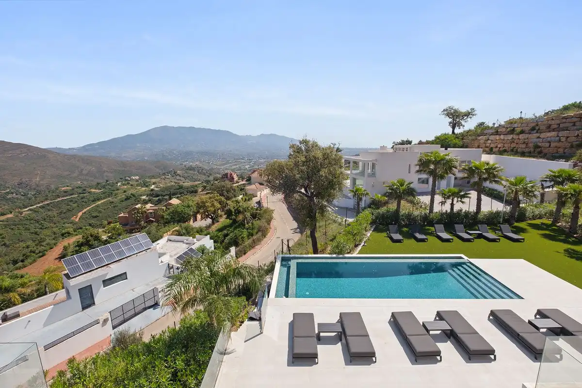 Terrace of Detached homes for sale in Ojén  with Air Conditioner and Terrace