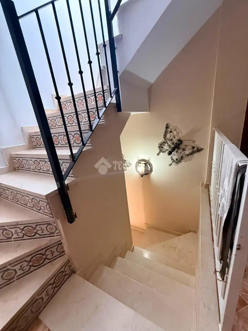 Casa adosada en venda en Almonte amb Aire condicionat