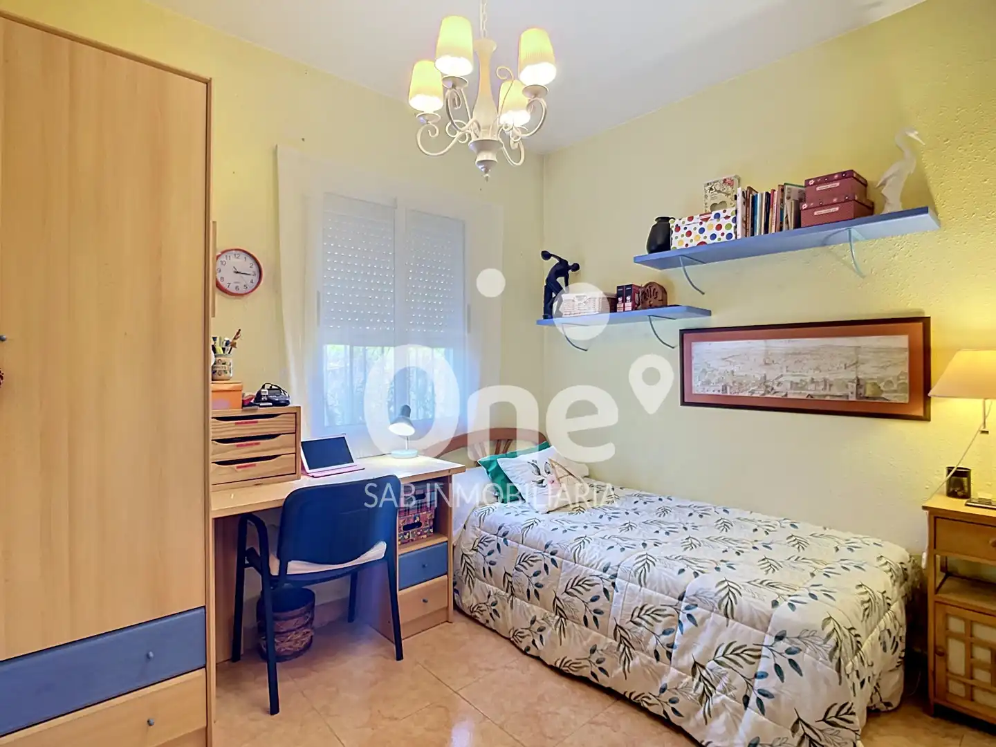 Habitación de Casa o chalet en venta en L'Eliana con Aire acondicionado, Calefacción y Jardín privado