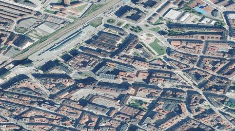 Foto 3 de Piso en venta en Plaza General Primo de Rivera, Milán - Pumarín, Oviedo