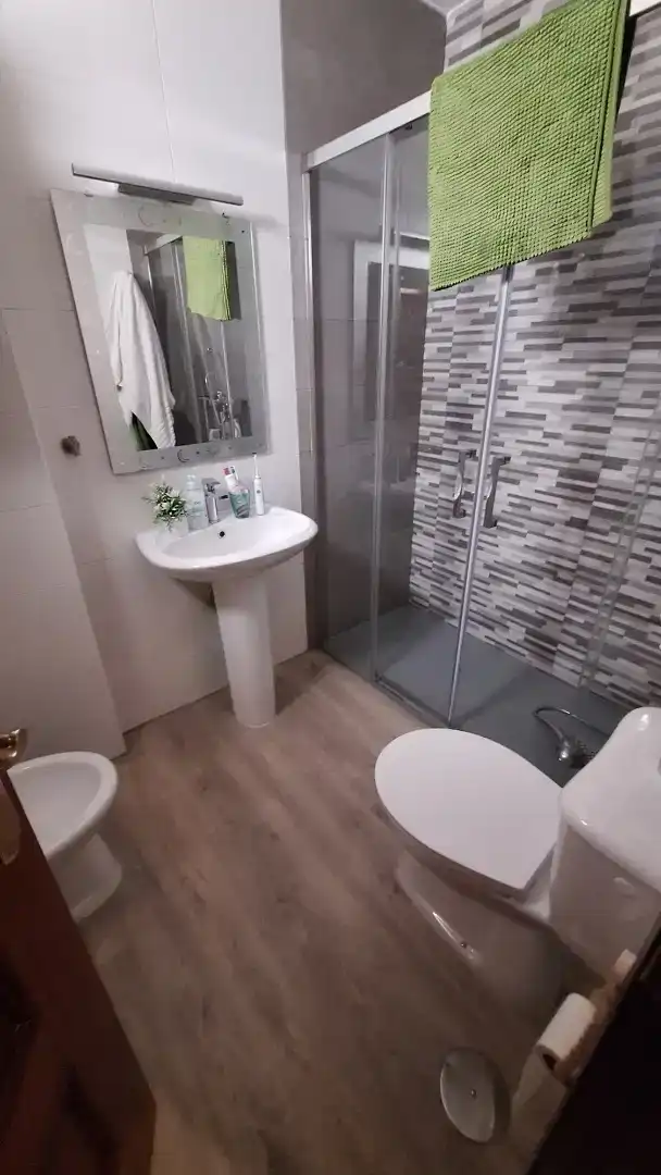 Bany de Pis en venda en Canena