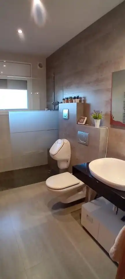 Baño de Casa o chalet en venta en Sant Vicenç de Torelló con Calefacción, Jardín privado y Terraza