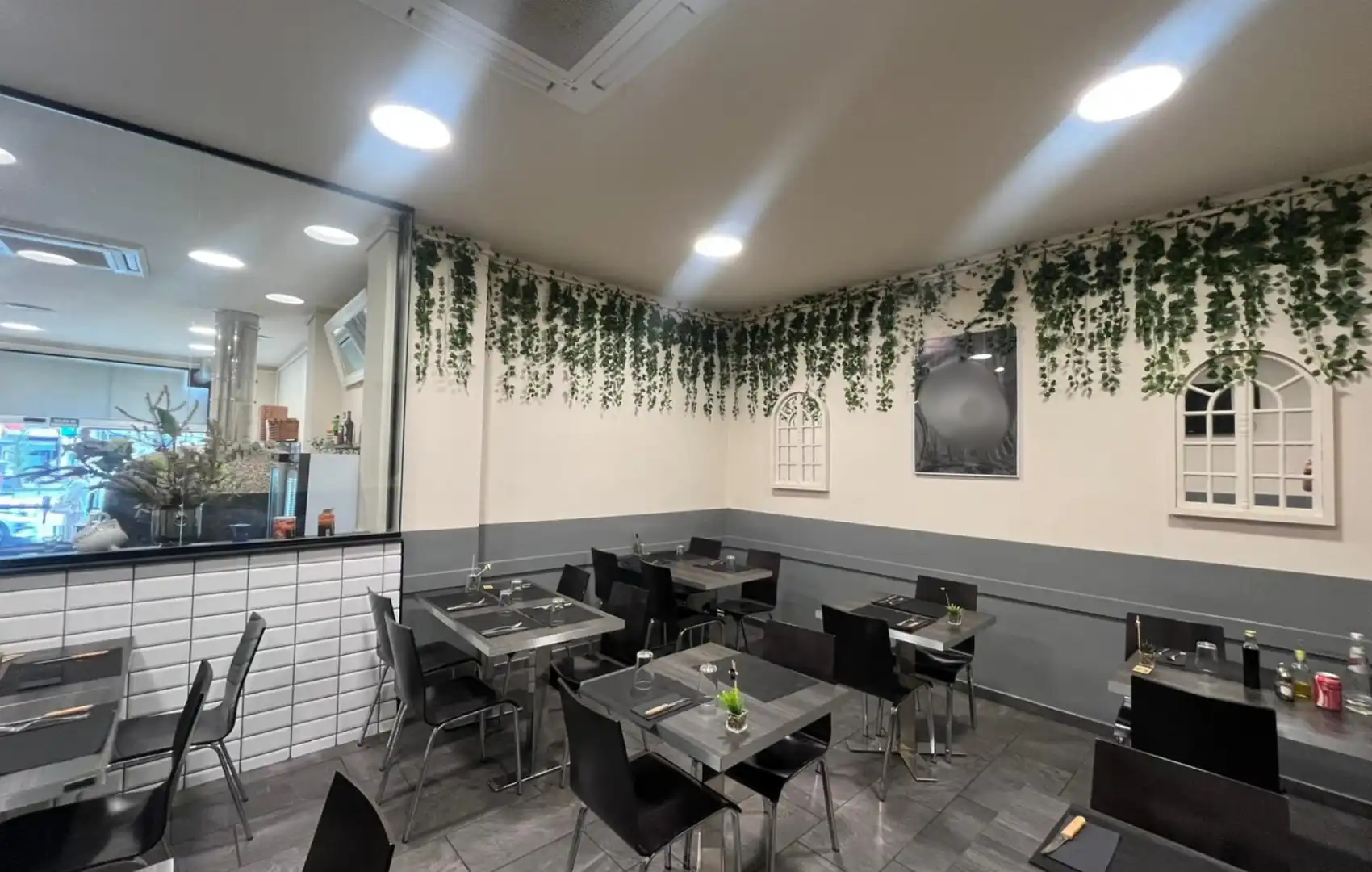 Comedor de Local en traspaso en Barcelona con Aire acondicionado, Amueblado y Alarma