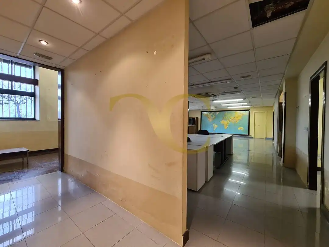 Commercial properties for rent in Gijón   with Air Conditioner