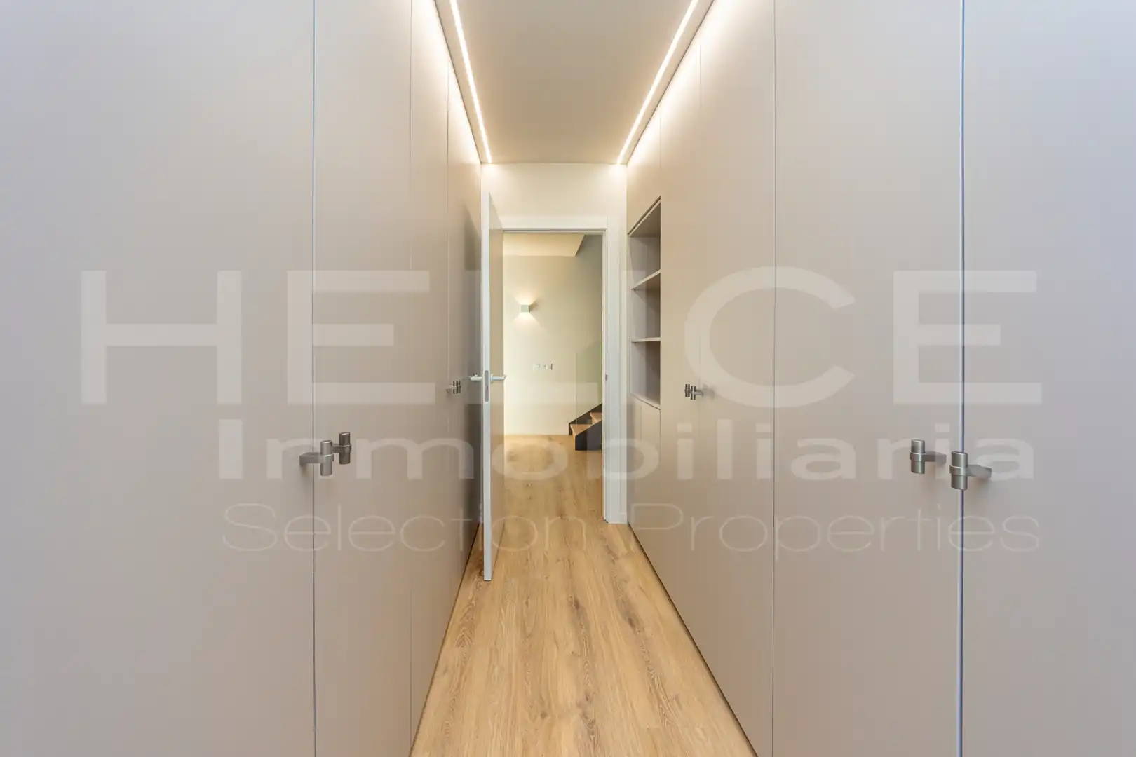 Haus oder Chalet zum Verkauf in Calle Mar de China, Torre en Conill - Cumbres de San Antonio