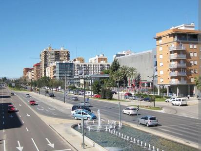 Exterior view of Flat for sale in  Valencia Capital