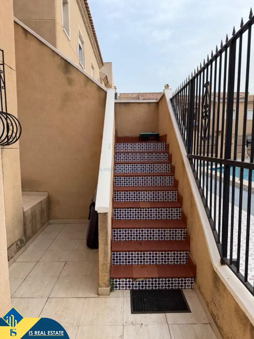 Bungalow amb piscina en venda a Nueva Torrevieja - Aguas Nuevas, imagen 5