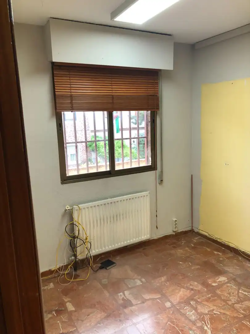 Dormitori de Casa o xalet en venda en Madrid amb Calefacció i Terrassa