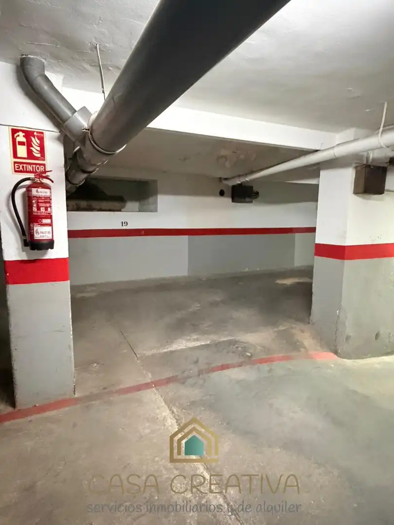 Garaje de alquiler en Plaza ESCULTOR FRECHINA, L'Hort de Senabre