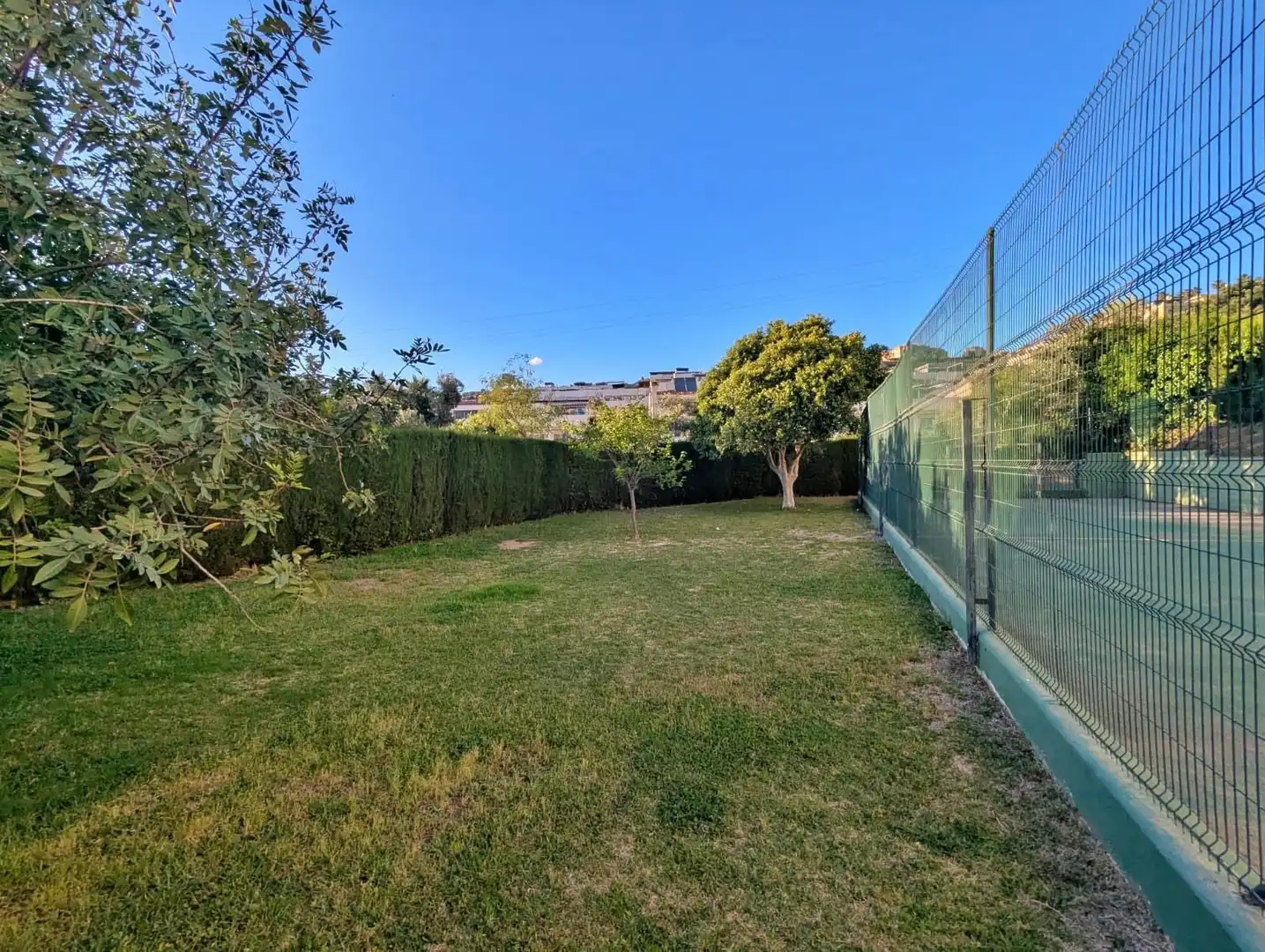 Jardín de Piso en venta en Rincón de la Victoria con Aire acondicionado, Terraza y Piscina comunitaria