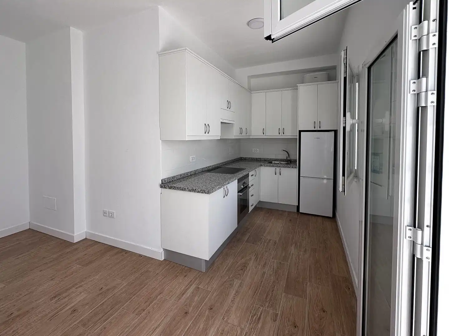 Kitchen of Flat for rent in Barlovento  with Terrace