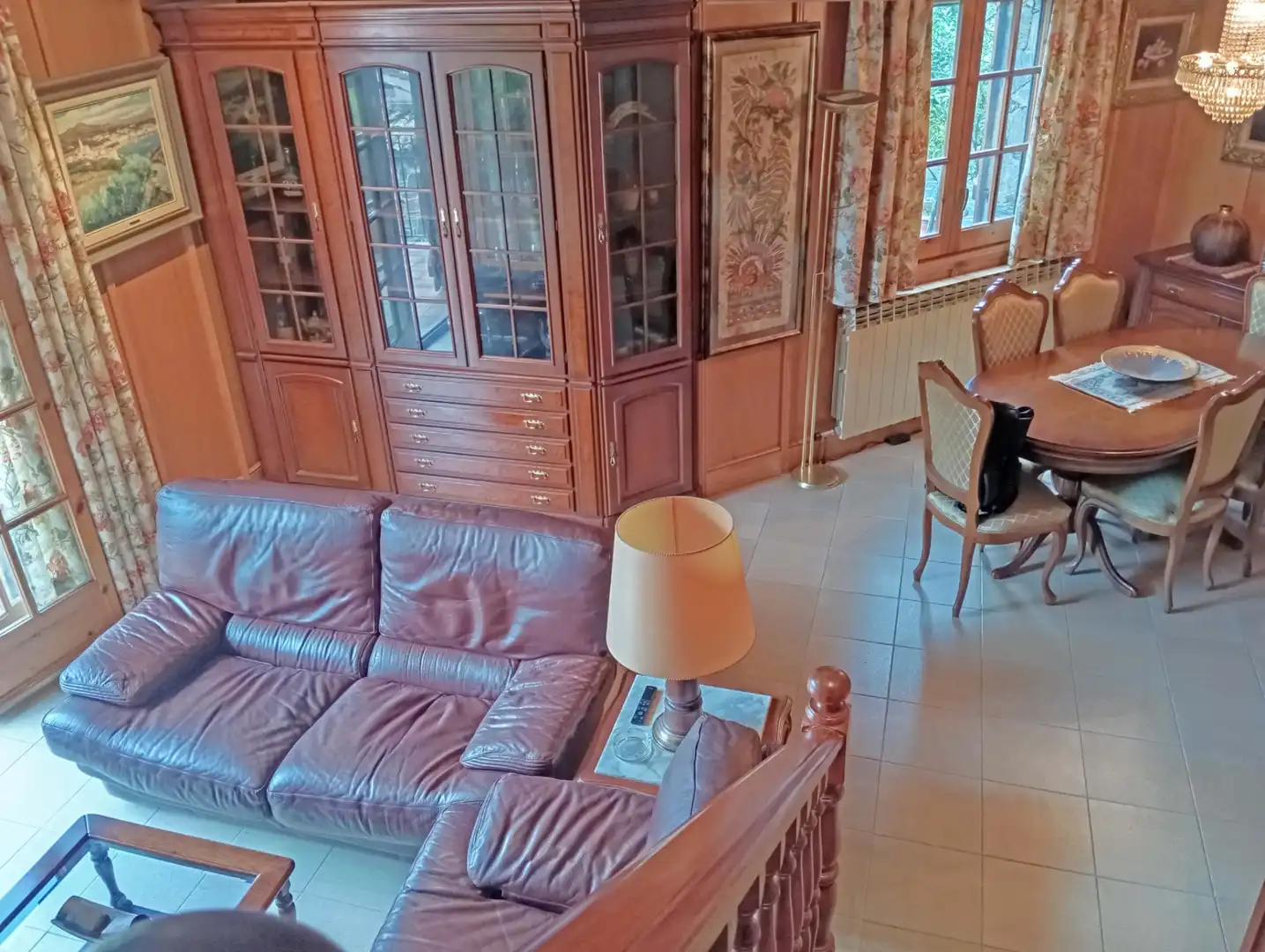 Wohnzimmer von Einfamilien-Reihenhaus zum Verkauf in Montseny mit Heizung, Parkett und Terrasse