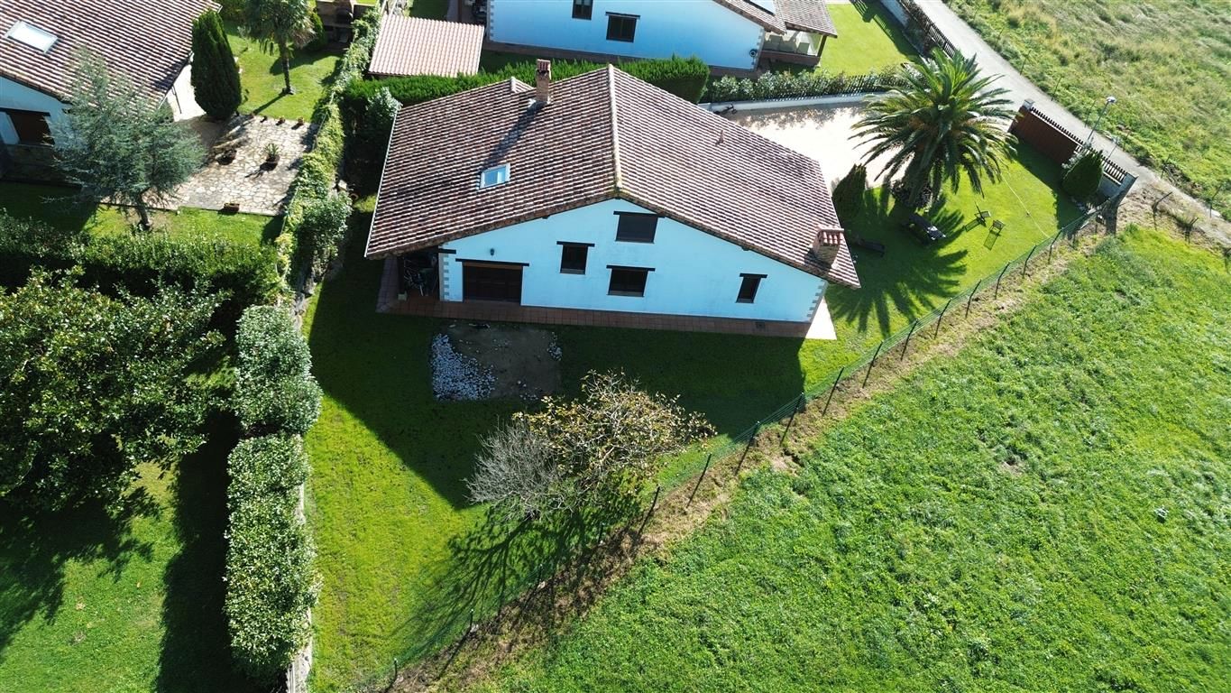Jardín de Casa o chalet en venta en San Vicente de la Barquera con Calefacción, Jardín privado y Horno