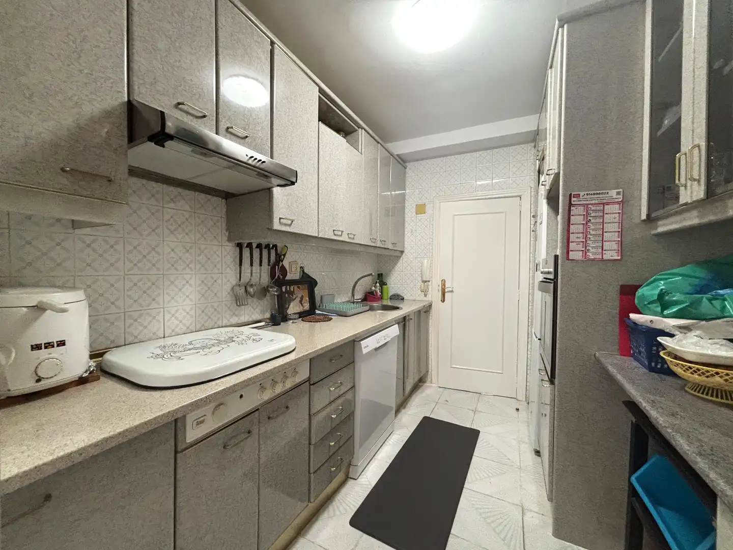 Cocina de Piso en venta en Madrid con Terraza, Trastero y Amueblado