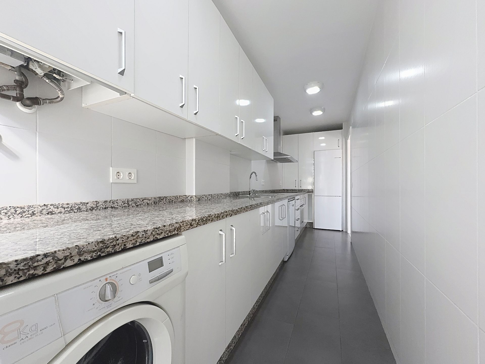 Cuina de Pis de lloguer en Málaga Capital amb Terrassa, Moblat i Rentadora