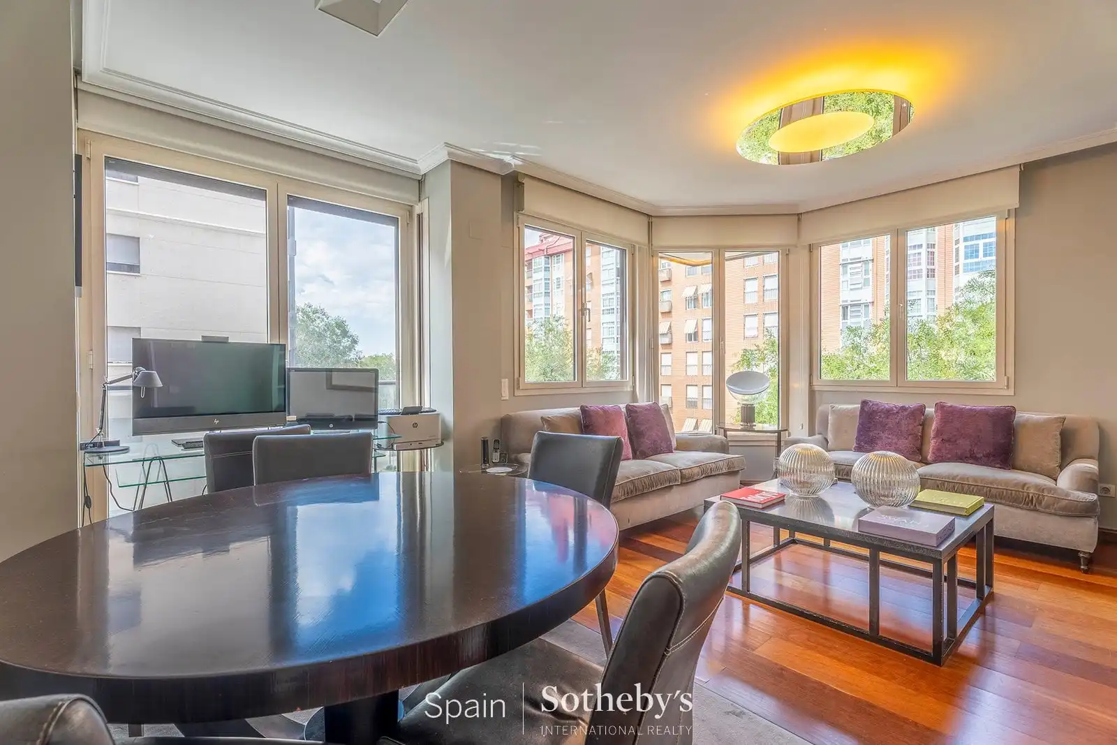 Sala d'estar de Apartament en venda en Madrid amb Aire condicionat, Calefacció i Traster