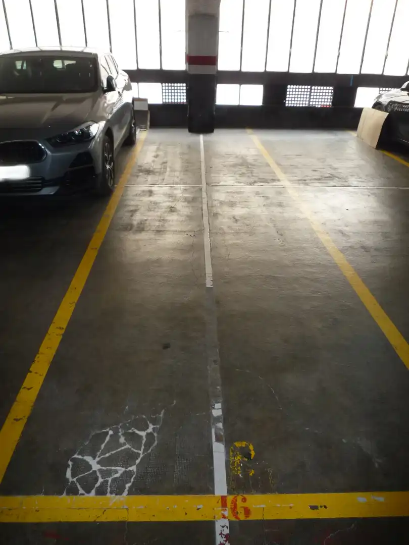 Parkplatz von Garage zum Verkauf in Barcelona