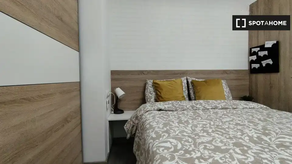 Wohnung zur Miete in Pont Vell