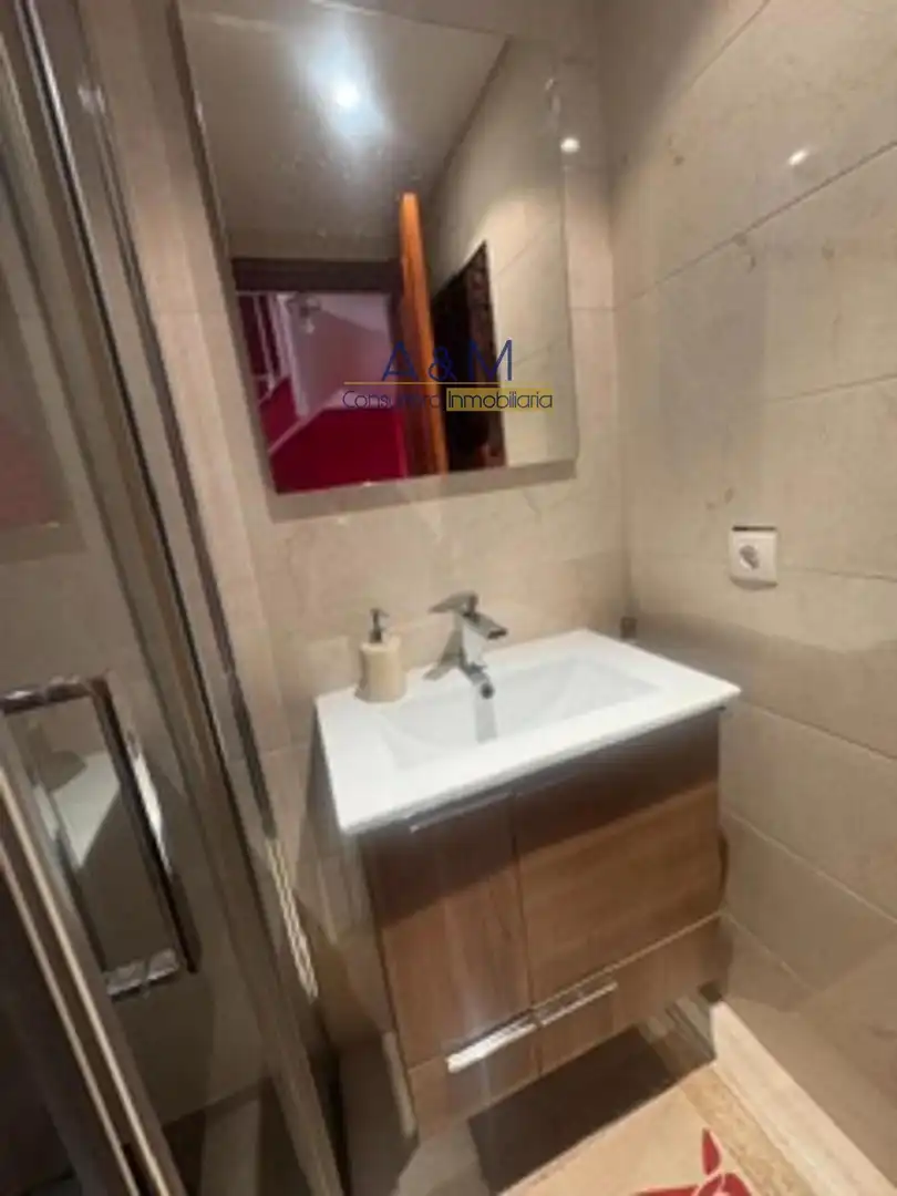 Bathroom of Detached homes for sale in Cistérniga  with Heating, Private garden and Terrace