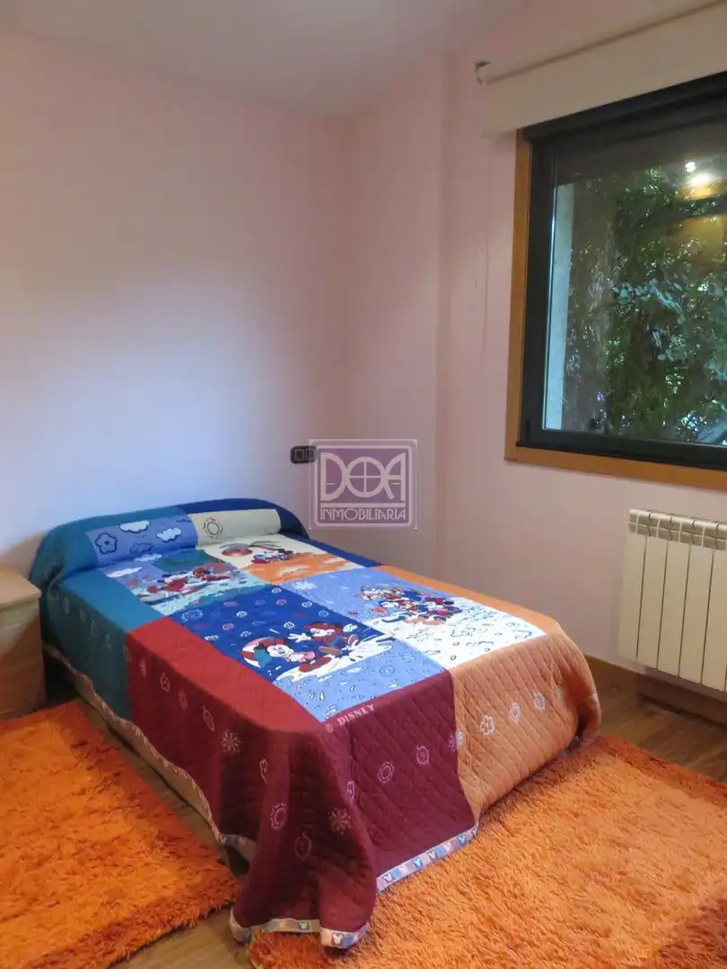 Dormitori de Casa o xalet en venda en Mondariz-Balneario amb Calefacció, Jardí privat i Terrassa