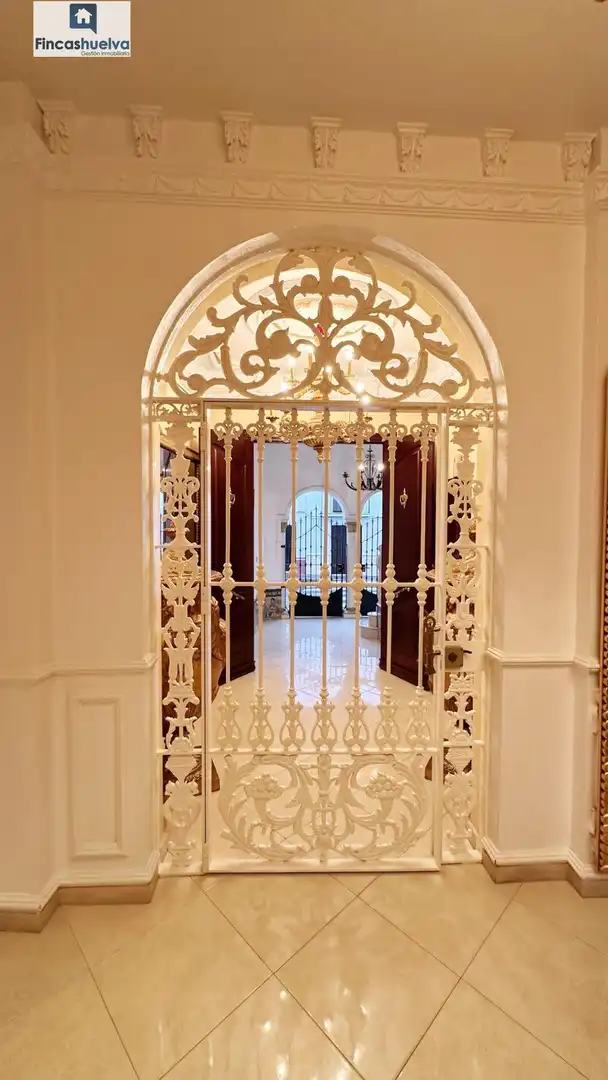 Houses for sale in Moguer  with Private garden, Terrace and Storage room