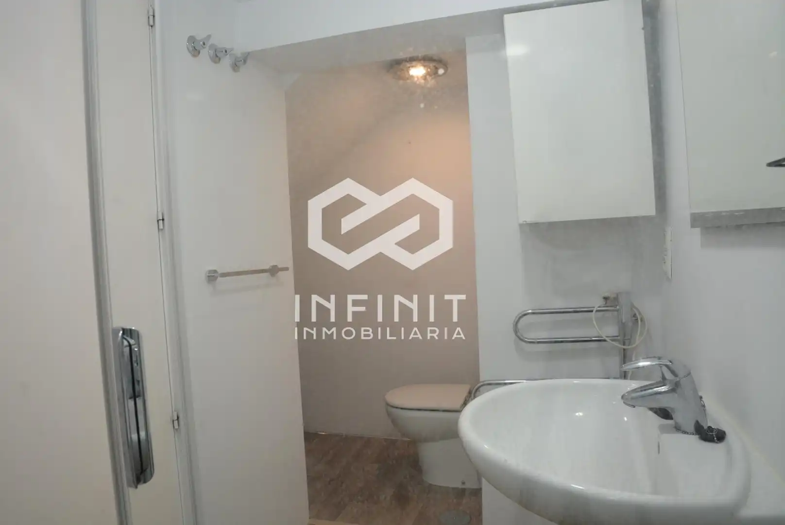 Lofts for sale in Reyes Católicos