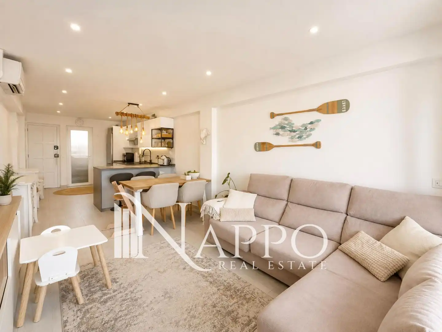 Living room of Flat for sale in Calvià  with Air Conditioner, Heating and Terrace
