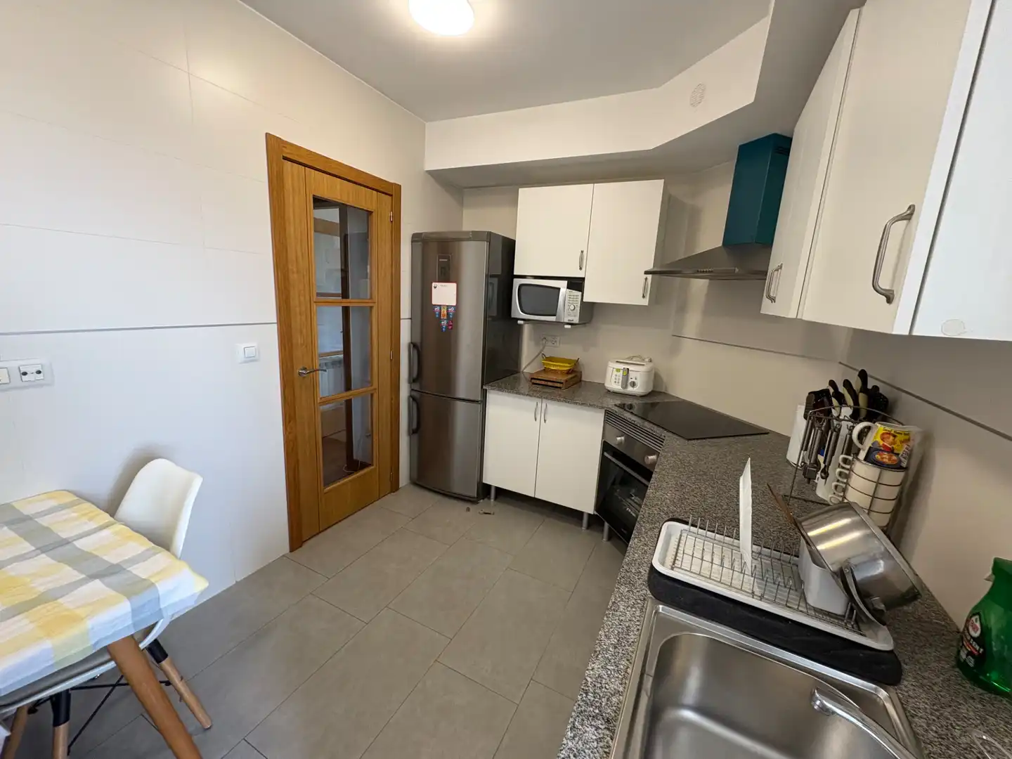 Cocina de Piso en venta en Narón con Calefacción, Trastero y Amueblado