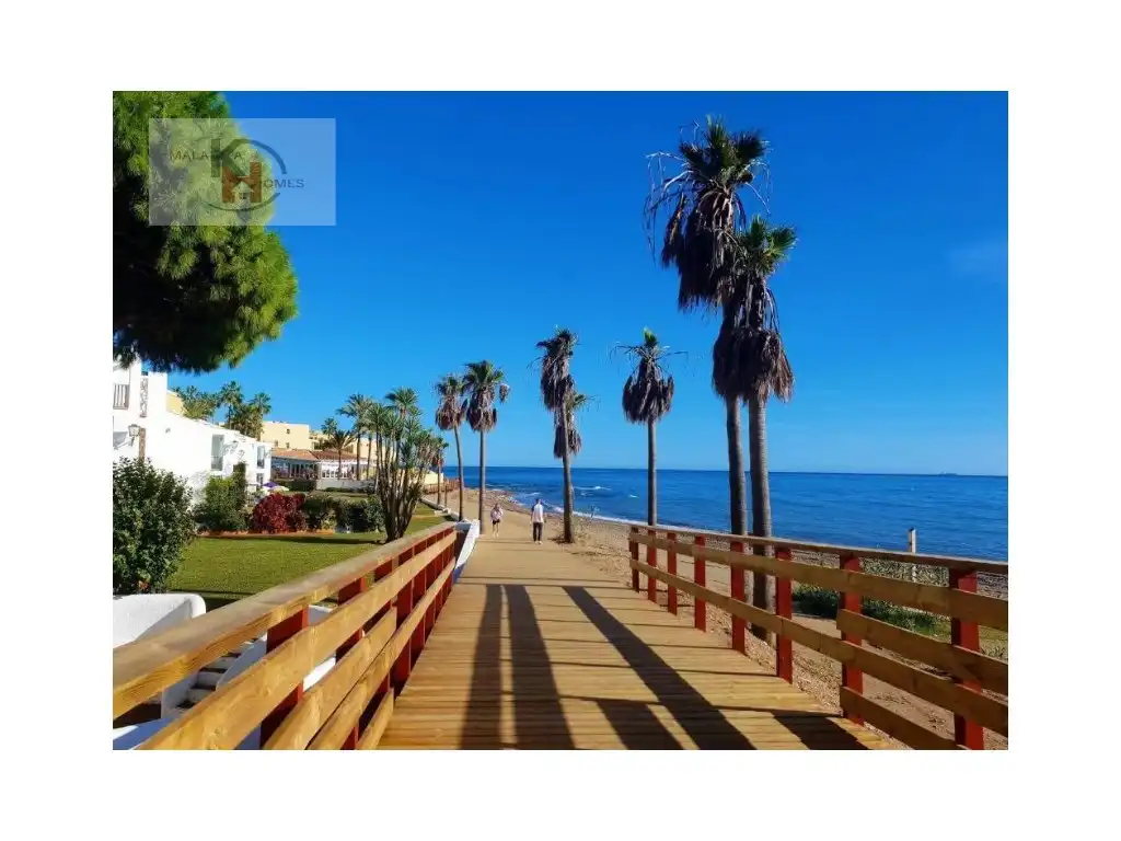 Vista exterior de Apartamento en venta en Mijas con Jardín privado y Piscina comunitaria