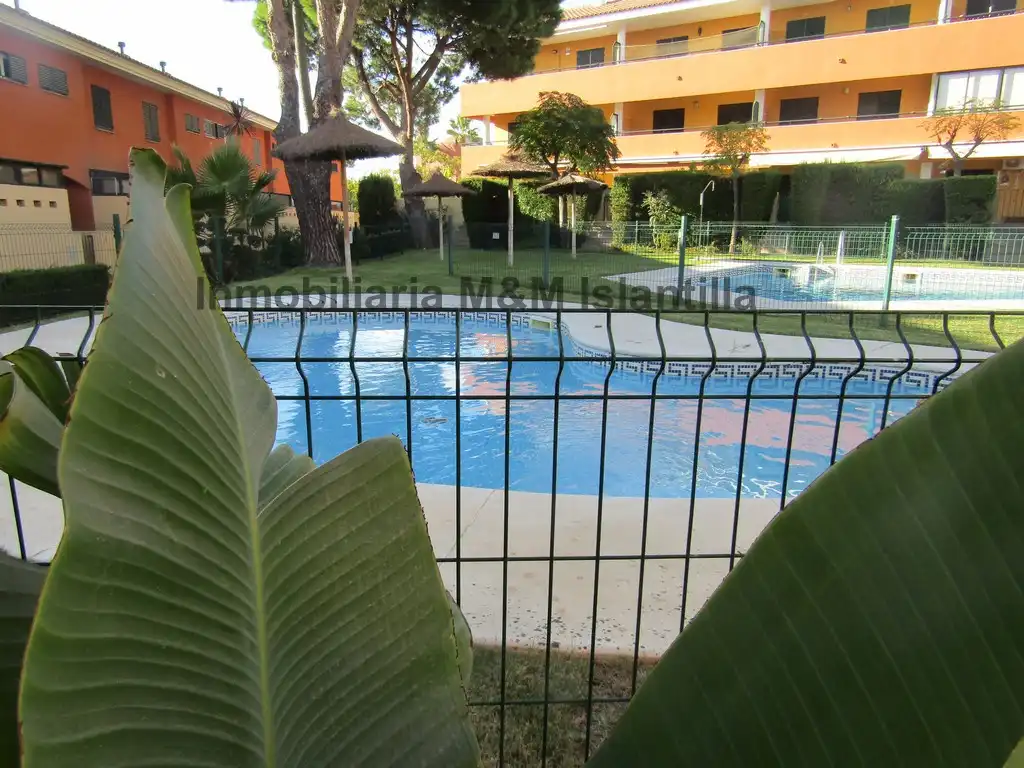 Adosado con piscina en venta en Paseo Barranco del Moro, imagen 4