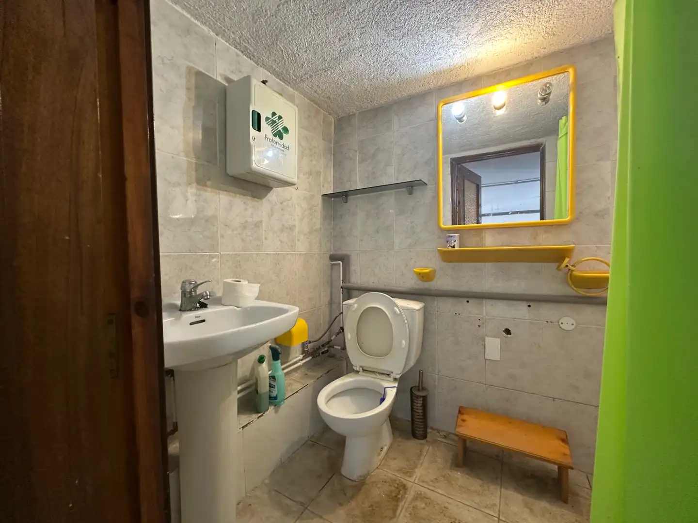 Baño de Casa o chalet en venta en La Pobla de Montornès   con Aire acondicionado, Calefacción y Jardín privado