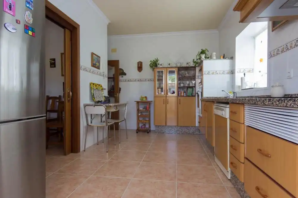 Cuina de Casa o xalet en venda en El Puerto de Santa María amb Jardí privat i Traster