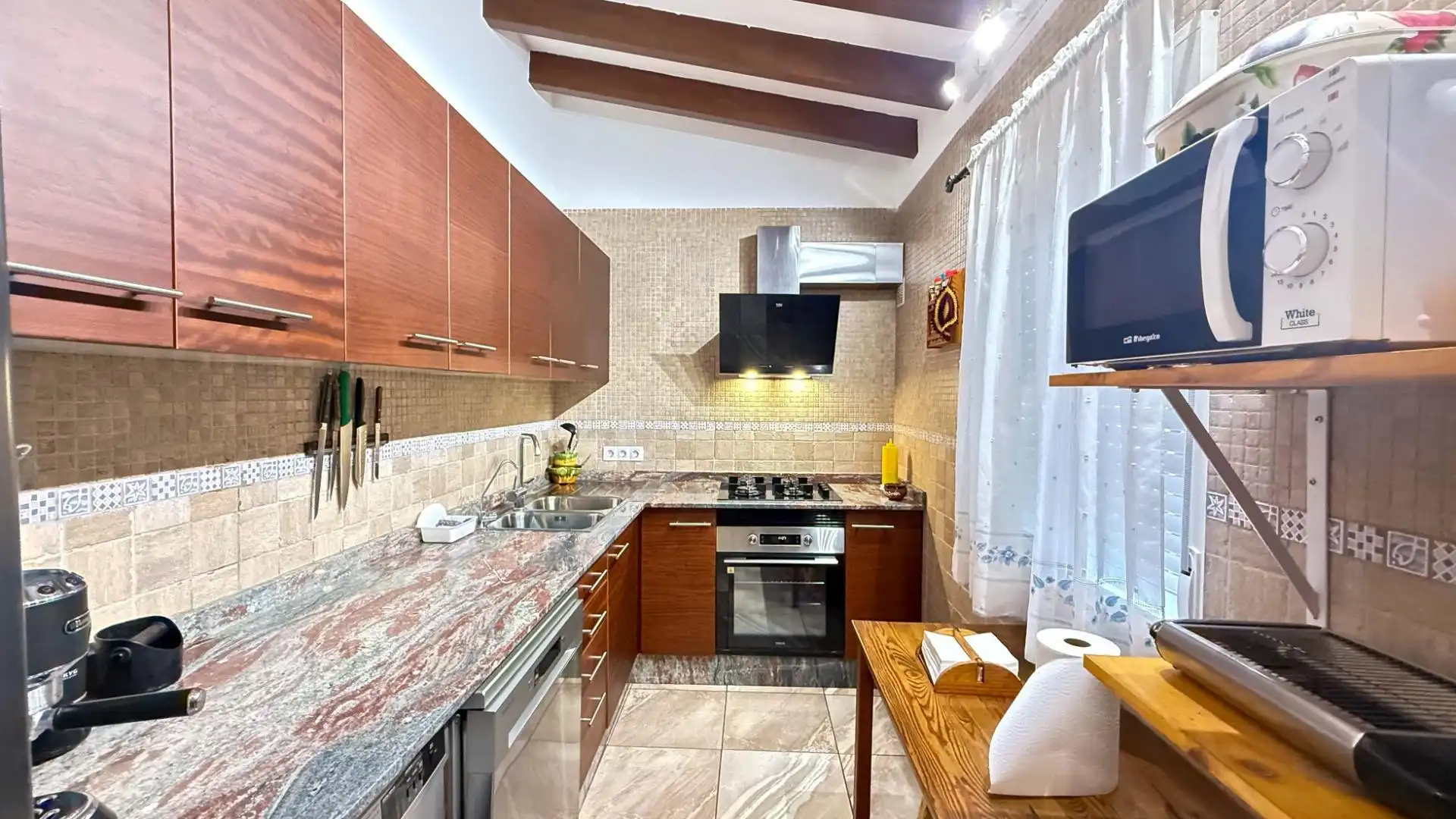Flat for sale in Calle ISABEL MONTANER, imagen 6