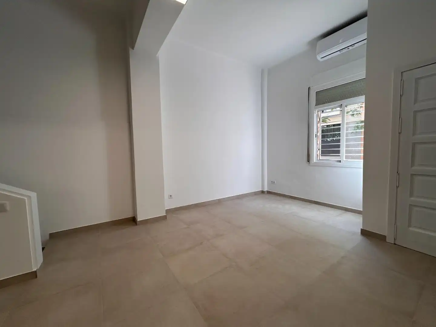 Planta baja en venta en Mataró con Aire acondicionado, Calefacción y Alarma