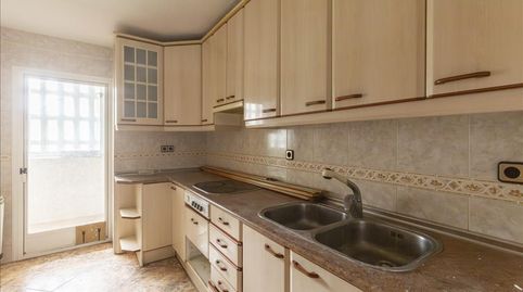 Foto 2 de Piso en venta en Reinosa, La Serna, Fuenlabrada