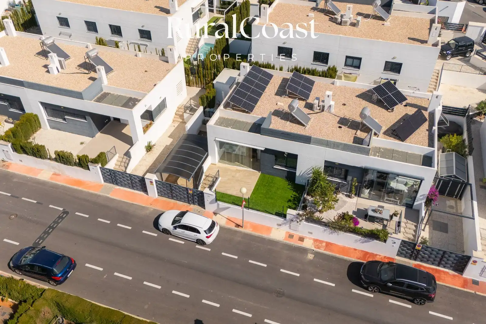 Vista exterior de Casa adosada en venta en Busot con Aire acondicionado, Calefacción y Terraza