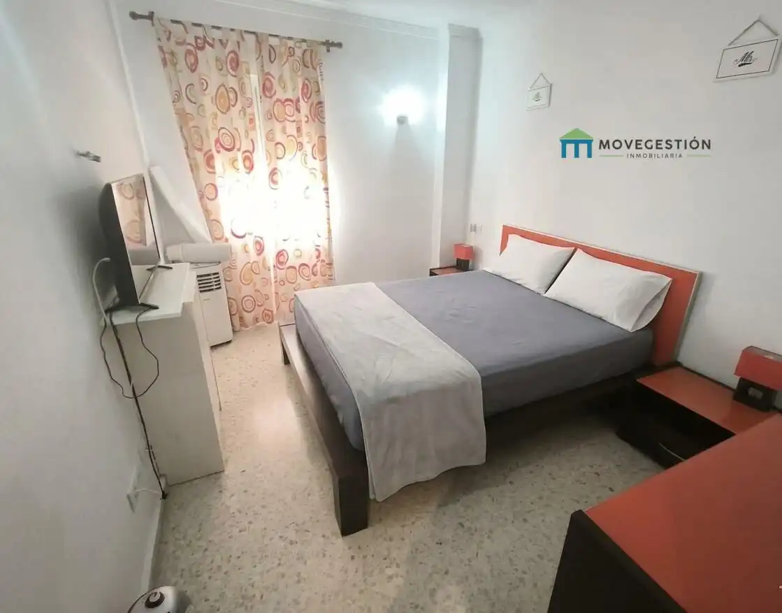 Schlafzimmer von Erdgeschoss zum Verkauf in Ubrique