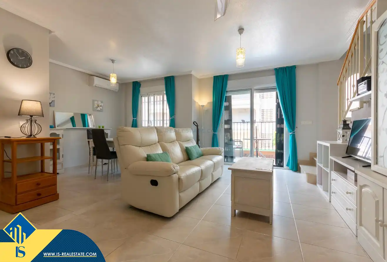 Maisonette mit Pool zum Verkauf in Orihuela Costa