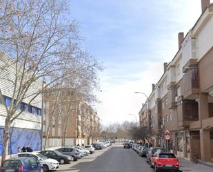 Exterior view of Flat for sale in Torrejón de Ardoz  with Storage room and Swimming Pool