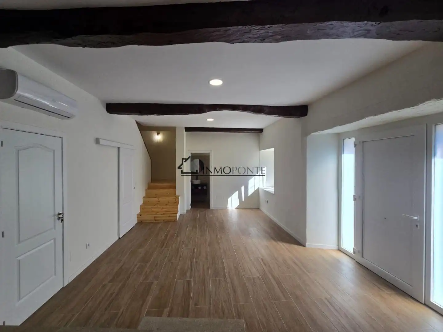 Sala d'estar de Casa o xalet en venda en Forcarei amb Traster i Balcó