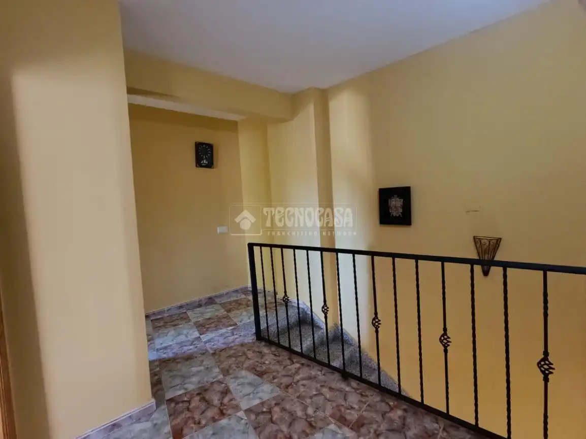 Detached homes for sale in Santa Elena  with Heating