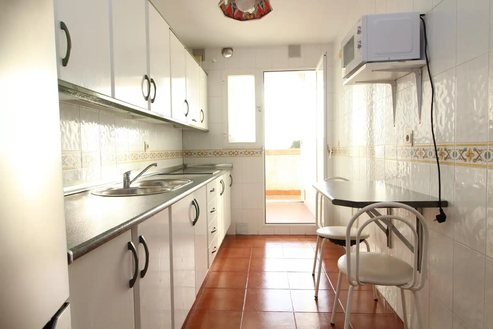 Cocina de Piso de alquiler en Granada con Aire acondicionado, Calefacción y Terraza