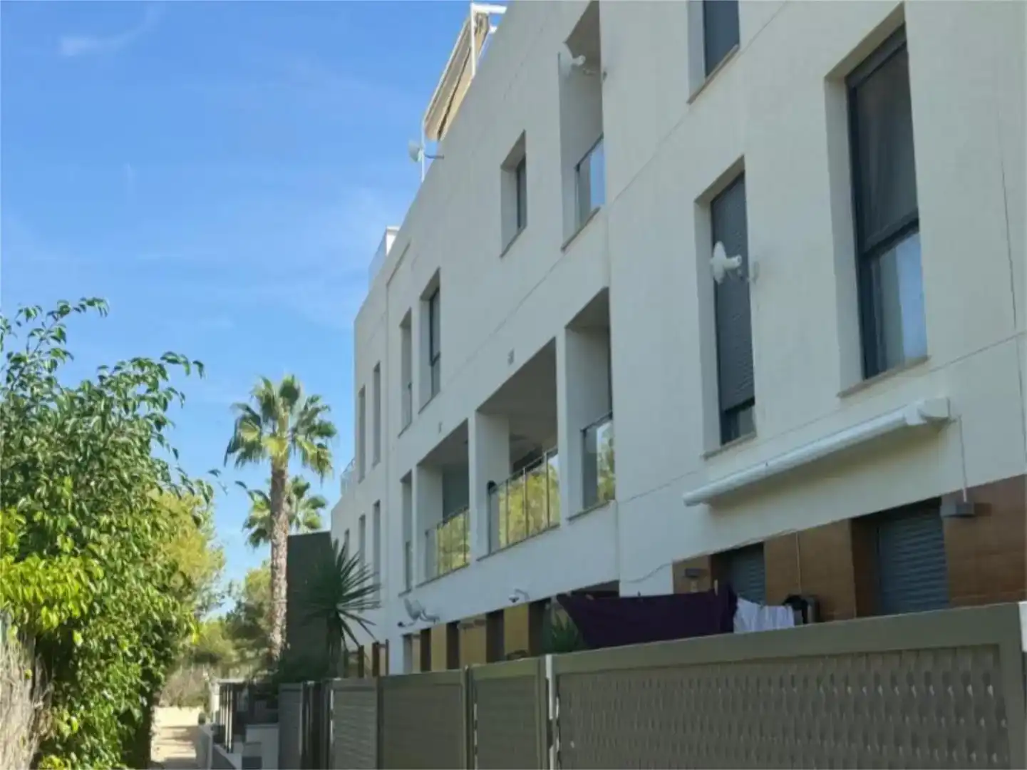 Vista exterior de Pis en venda en Orihuela amb Aire condicionat, Piscina i Moblat