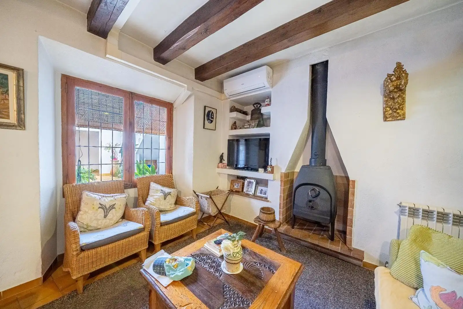 Sala de estar de Casa adosada en venta en Pollença con Aire acondicionado, Calefacción y Terraza