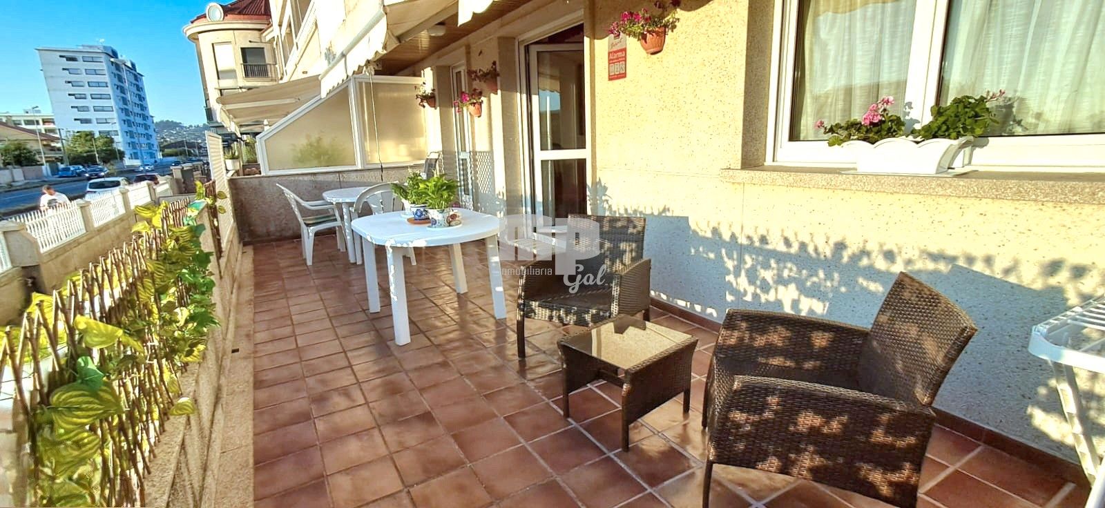 Terrassa de Pis en venda en Nigrán amb Calefacció, Parquet i Traster