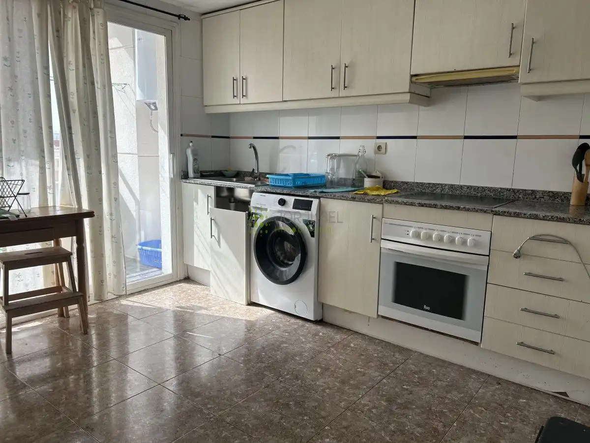 Piso en venta en Vicente sos baynat, Estación - Universidad